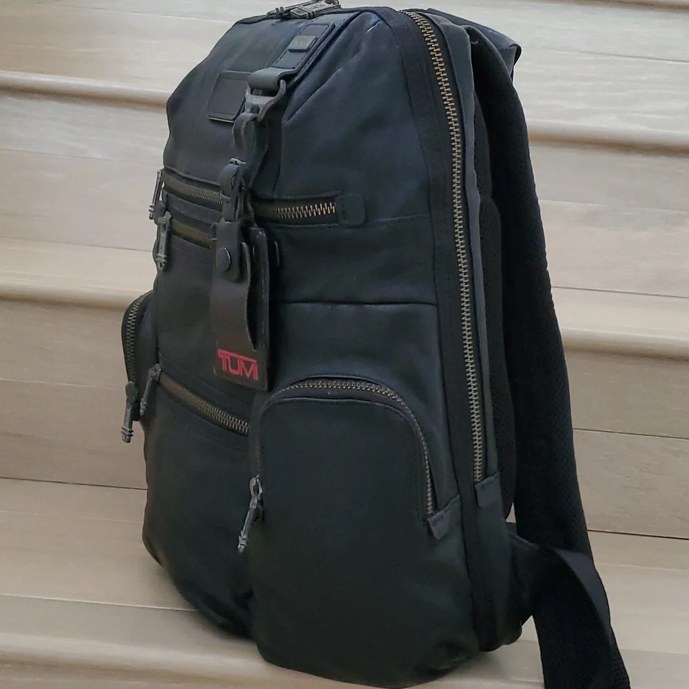 Rare Collectable: Tumi Alpha Bravo Knox Genuine Leather Backpack in Black Pole